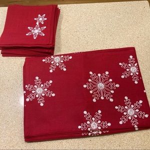 Holiday Christmas Red Snowflake Embroidered Cloth‎ Placemats & Napkins Set of 8